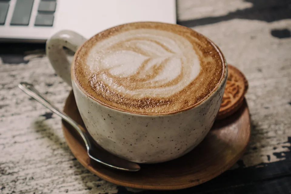 BookNoFees: Example photo: Cappuccino in a ceramic cup