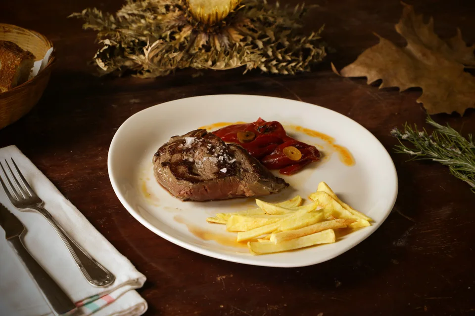 BookNoFees: Example photo: Steak
