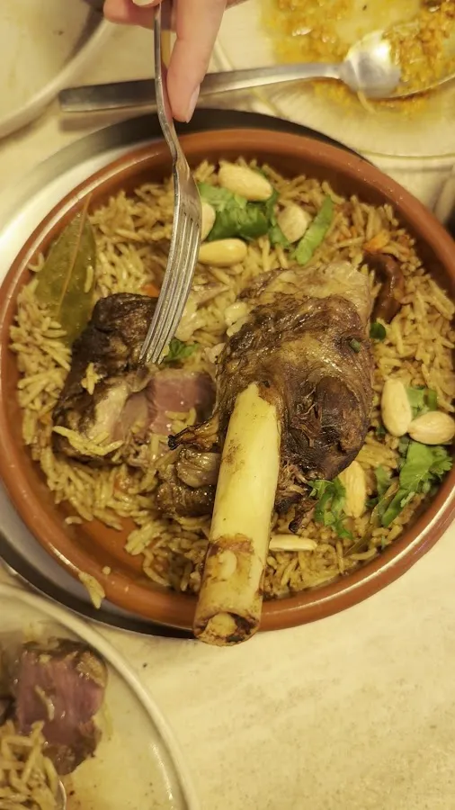 BookNoFees: Restaurant – Bĕrūt Bistro – London – Bērut Bistro, photo 3