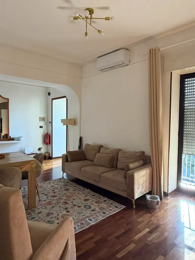 BookNoFees: Elegant beachfront apartment with a balcony – Castellammare Di Stabia