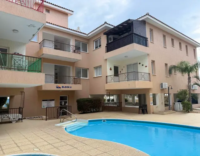 BookNoFees vacation rental in Chloraka – Entire apartment in Chloraka