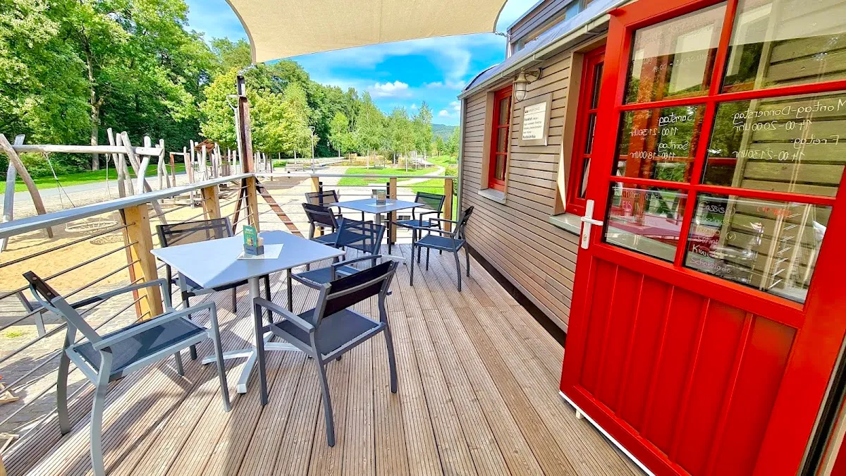 BookNoFees: Restaurant – Finnentroper Lokschuppen – Finnentrop – Finnentrop Locomotive Shed, photo 1