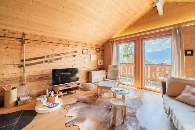 BookNoFees: Chalet Rouge Cœur – Historic chalet with a view of the Dents du Midi – Fenalet-Sur-Bex
