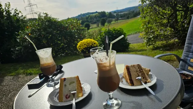 BookNoFees: Restaurant – Afflerbach Bauernhofcafe – Erndtebrück – Afflerbach Farm Café, photo 2