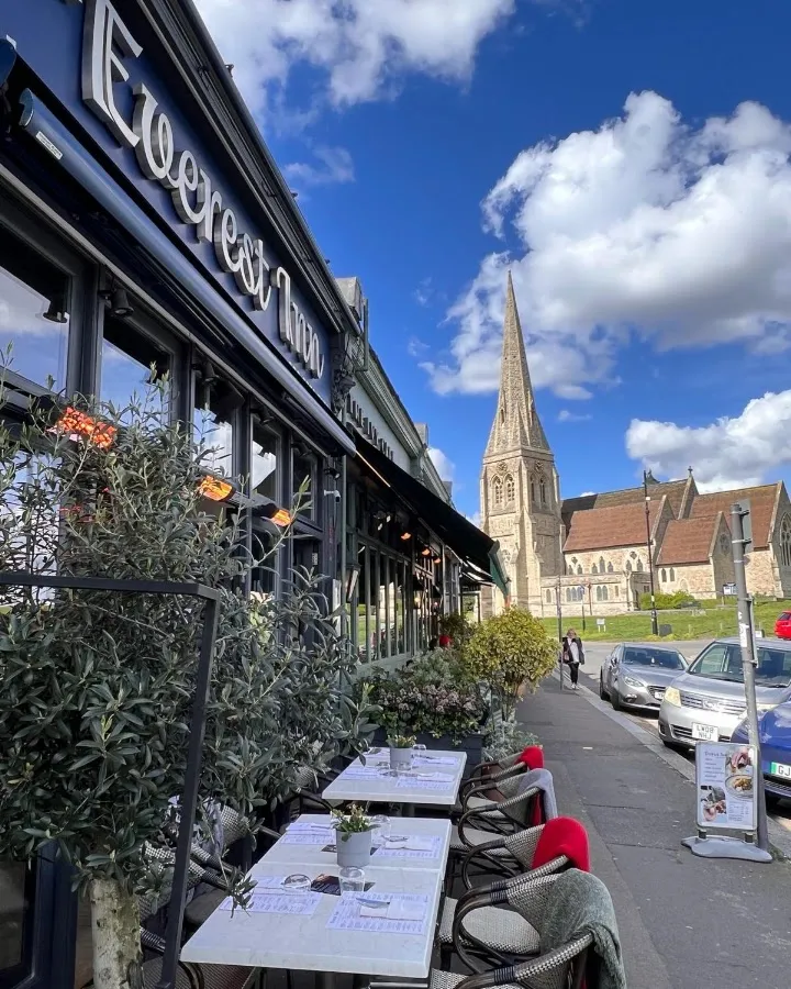 BookNoFees: Restaurant – Everest Inn – London – Everest Inn, photo 1