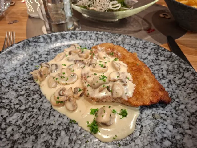 BookNoFees: Restaurant – Gasthof Wulf – Ense – Wulf Inn, photo 3
