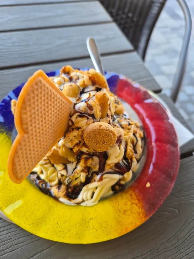 BookNoFees: Restaurant – Eiscafé Gelateria Italiana Boutique – Warstein – Eiscafé Italian Boutique Ice Cream Shop, photo 1