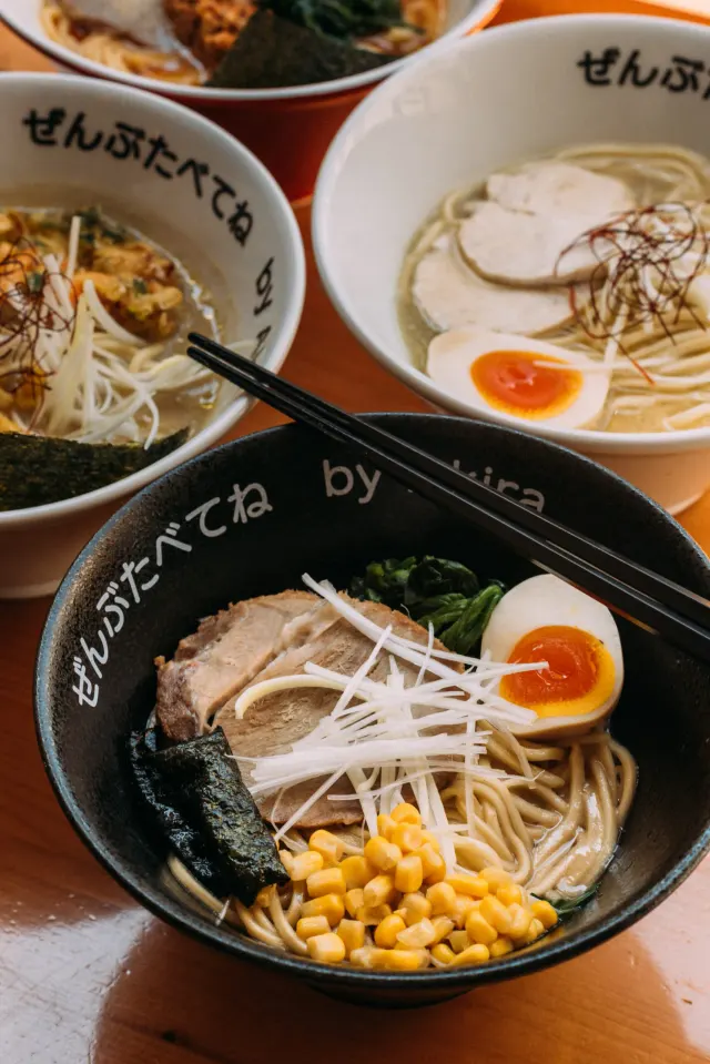 BookNoFees: Ramen Bar Akira, Rome