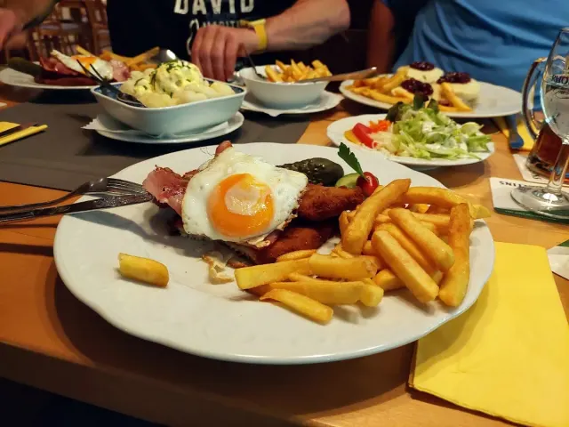 BookNoFees: Restaurant – Hotel-Gasthof Siebel – Hilchenbach – Hotel-Gasthof Siebel, photo 3