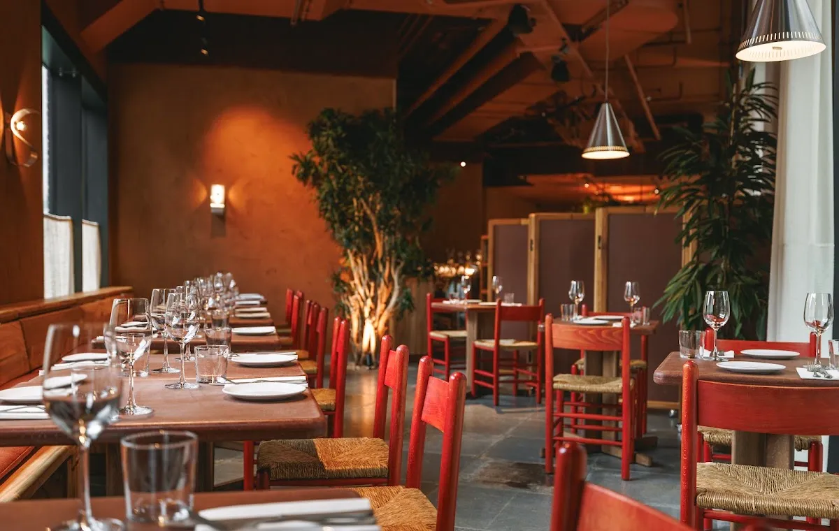 BookNoFees: Restaurant – Ara Restaurant – London – Now Restaurant, photo 1