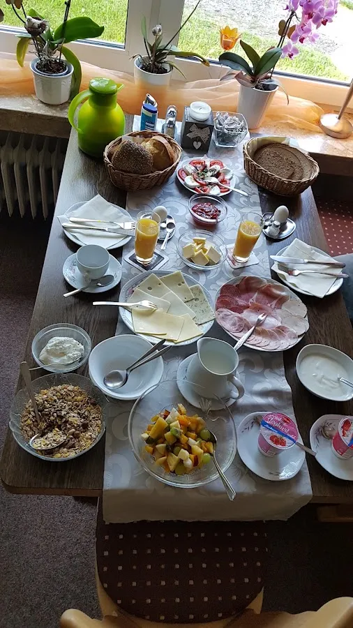 BookNoFees: Restaurant – Baumhoff Jürgen Café Pension – Olpe – Baumhoff Jürgen Café & Guesthouse, photo 3