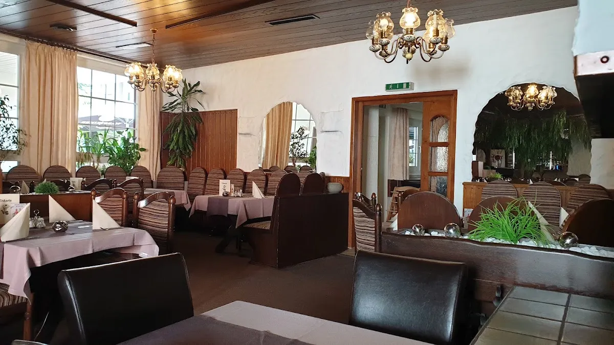 BookNoFees: Restaurant – Haus Schneppendahl – Hagen – Schneppendahl House, photo 1