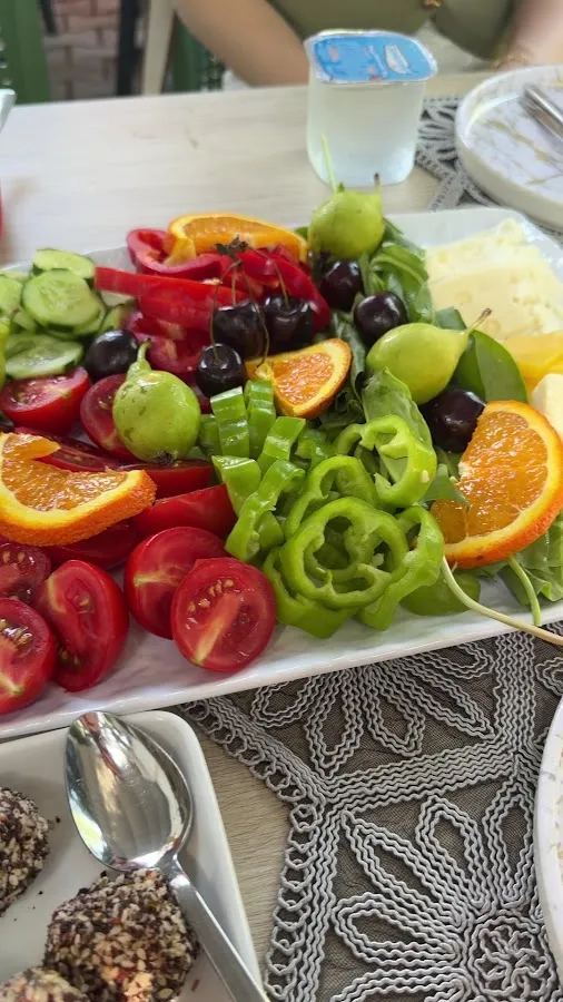 BookNoFees: Restaurant – Doğa Cafe Restaurant - Alev Hanım'ın Mutfağı – Istanbul – Doğa Cafe Restaurant - Alev Hanım's Kitchen, photo 3