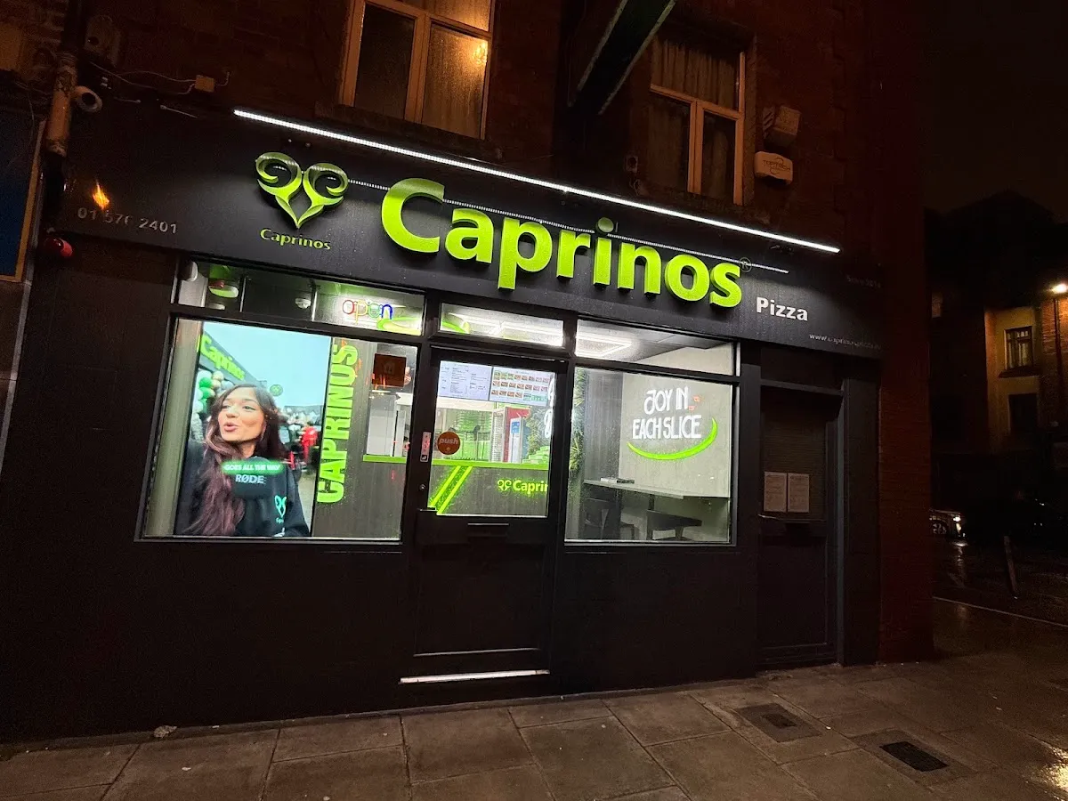 BookNoFees: Snack bar – Caprinos – Dublin – Goats, photo 1