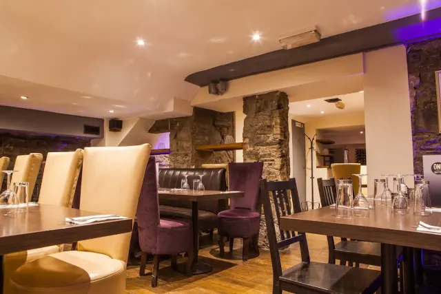 BookNoFees: Restaurant – One Bistro – Dublin – One Bistro, photo 3