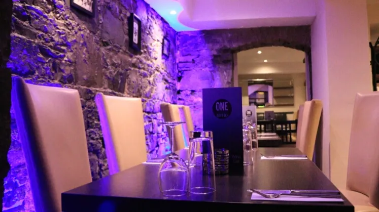 BookNoFees: Restaurant – One Bistro – Dublin – One Bistro, photo 1