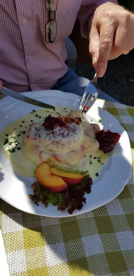 BookNoFees: Restaurant – Gasthof Zur Wolfsschlucht – Brilon – Zur Wolfsschlucht Inn, photo 2