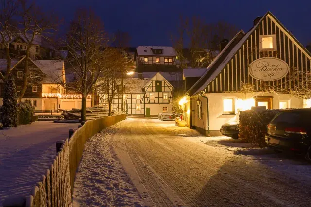 BookNoFees: Bakery – Café Backes – Schmallenberg – Café Backes, photo 2
