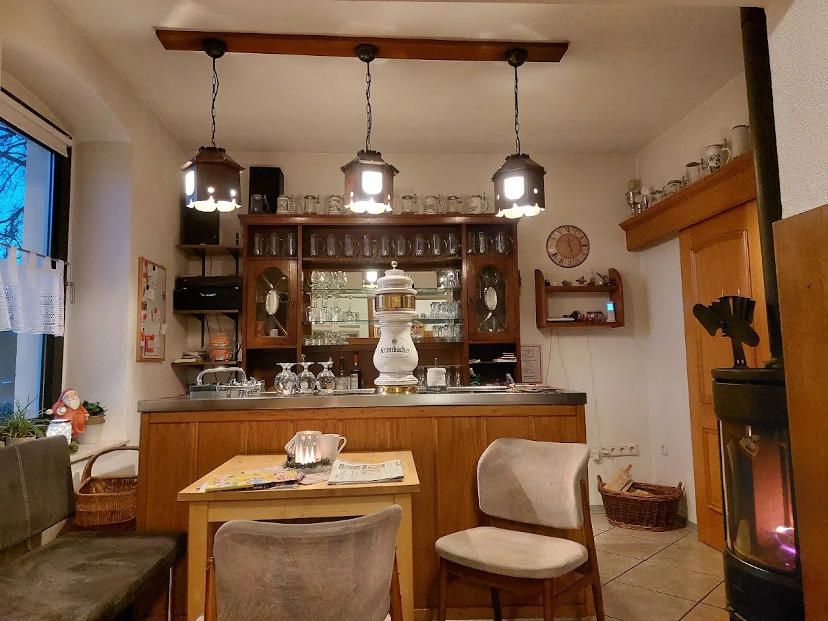 BookNoFees: Restaurant – Bölker Ursula Gasthof – Lennestadt – Ursula Bölker Inn, photo 1