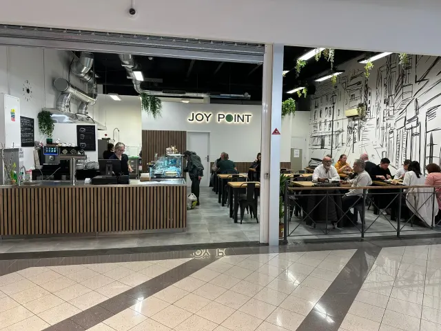 BookNoFees: Restaurant – Joy Point Bistro – Prague – Joy Point Bistro, photo 2
