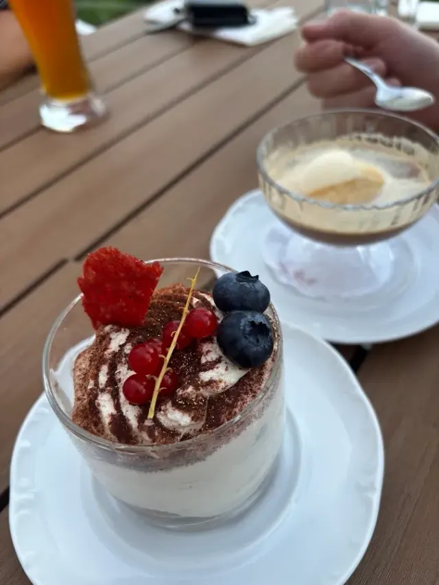 BookNoFees: Restaurant – Burghotel Volmarstein – Wetter (Ruhr) – Burghotel Volmarstein, photo 2