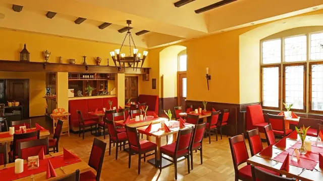 BookNoFees: Restaurant – Burgrestaurant Altena – Altena – Altena Castle Restaurant, photo 2