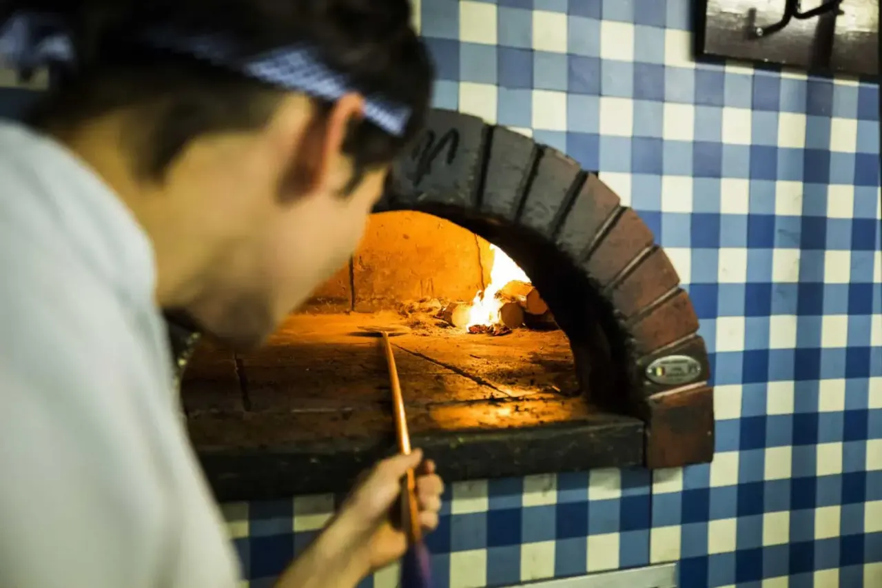 BookNoFees: Snack bar – De Pizzabakkers To Go – Amsterdam – The Pizza Bakers To Go, photo 1