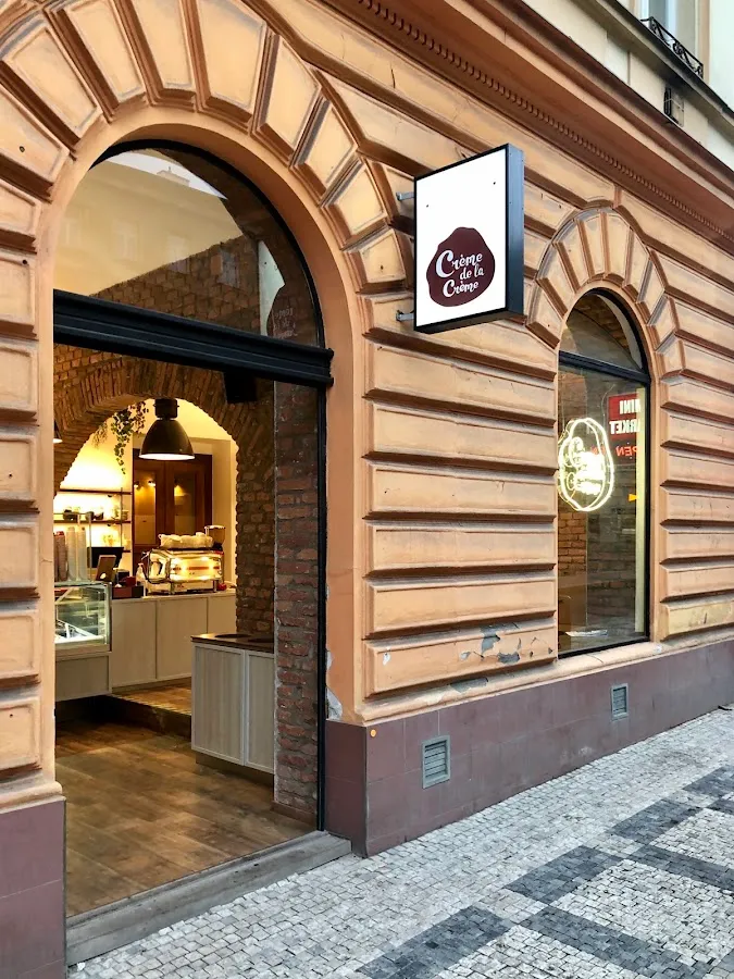 BookNoFees: Restaurant – Crème de la Crème – Prague – Cream of the Crop, photo 1