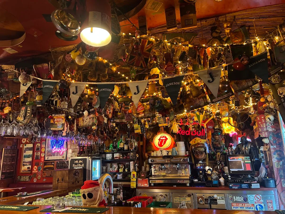 BookNoFees: Café – Alcatraz – Zagreb – Alcatraz, photo 1