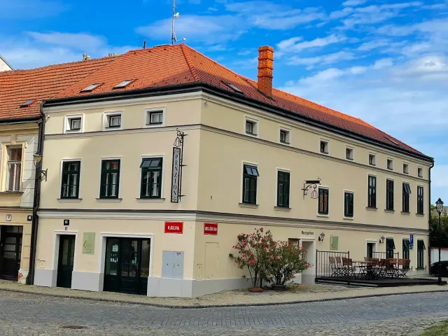 BookNoFees: Zvon Residence – Znojmo