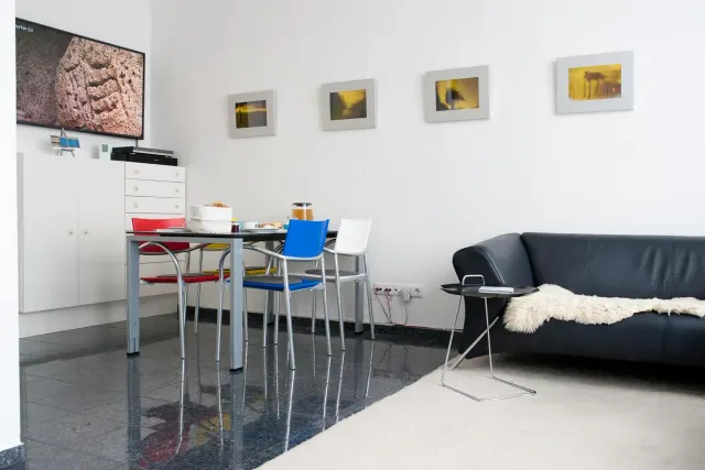 BookNoFees: Kunst-T-raum | Modern Apartment for 4 on Sylt, Right on the Waterfront – Westerland