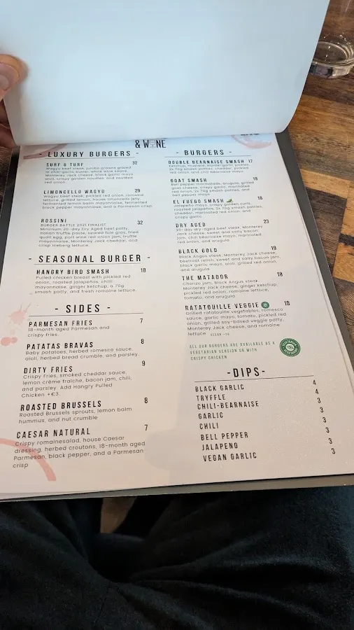 BookNoFees: Restaurant – Burgers & Wine – Helsinki – Burgers & Wine, photo 3