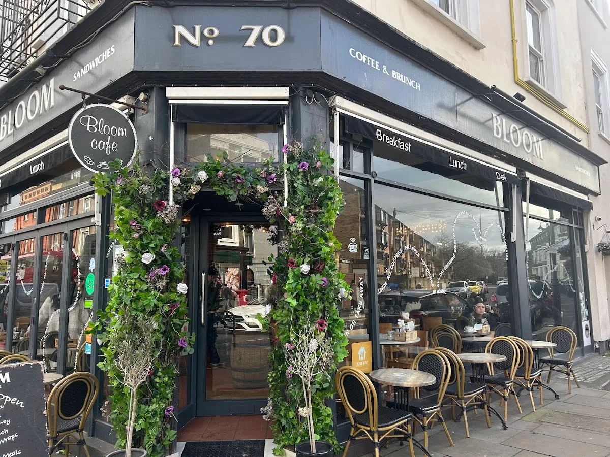 BookNoFees: Café – Bloom – London – Bloom, photo 1