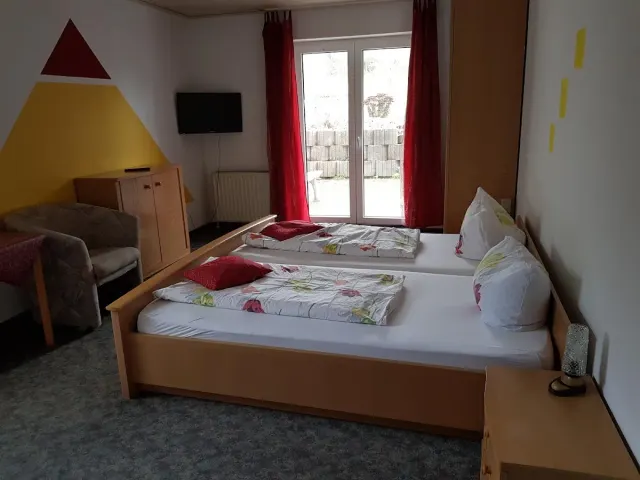 BookNoFees: Restaurant – Landgasthof Gruß Sebastian – Brilon – Gruß Sebastian Country Inn, photo 2