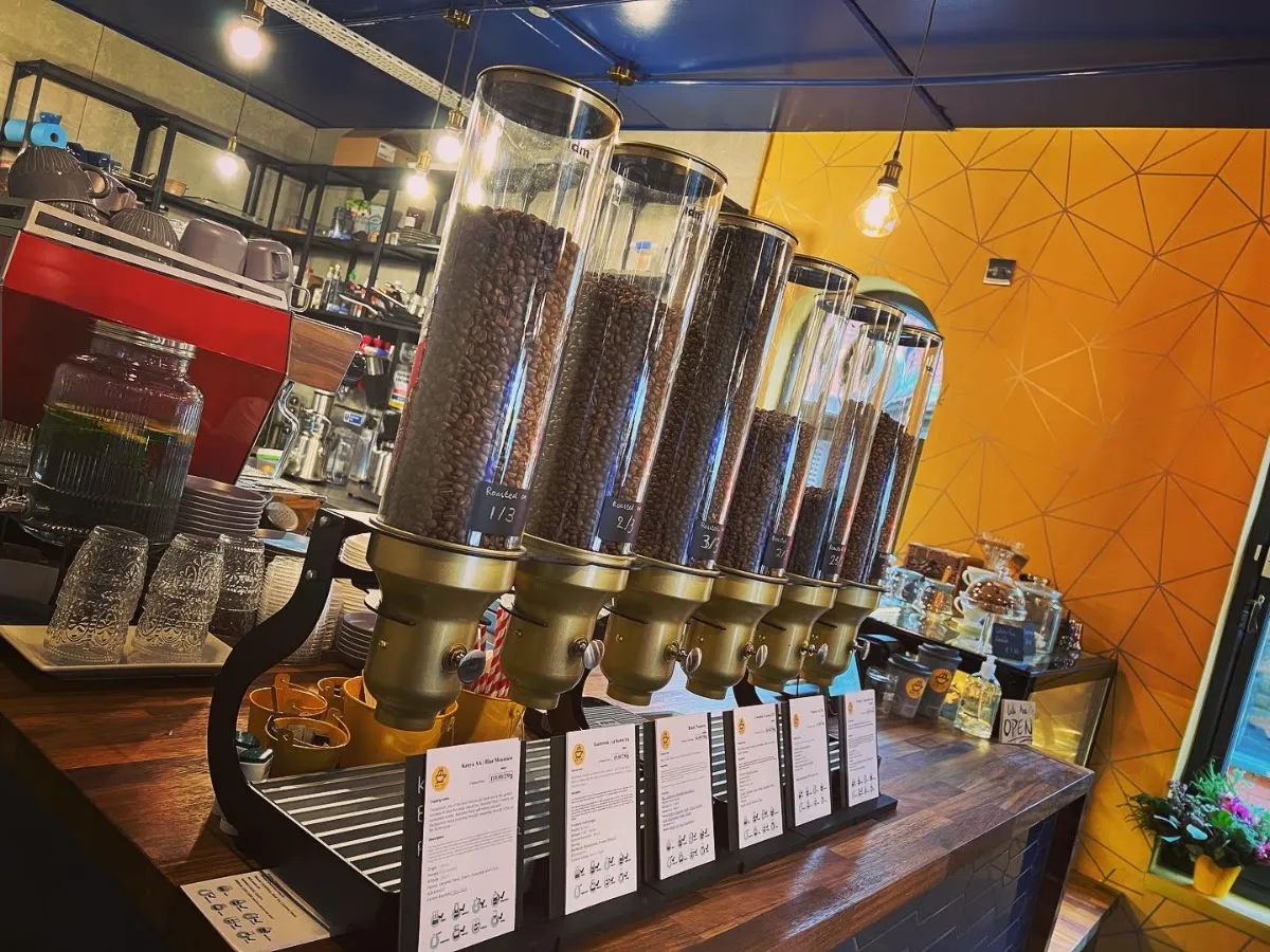 BookNoFees: Café – Arise Coffee Roasters – London – Arise Coffee Roasters, photo 1