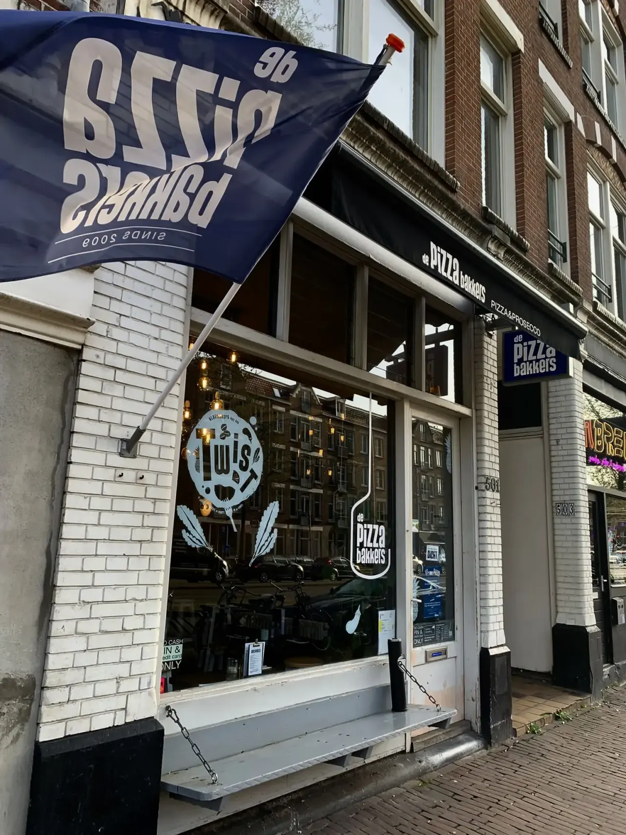 BookNoFees: Restaurant – De Pizzabakkers – Amsterdam – The Pizza Makers, photo 1