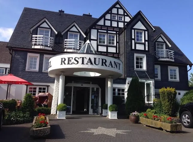 BookNoFees: Restaurant – Albus Panoramahotel – Olpe – Albus Panorama Hotel, photo 1