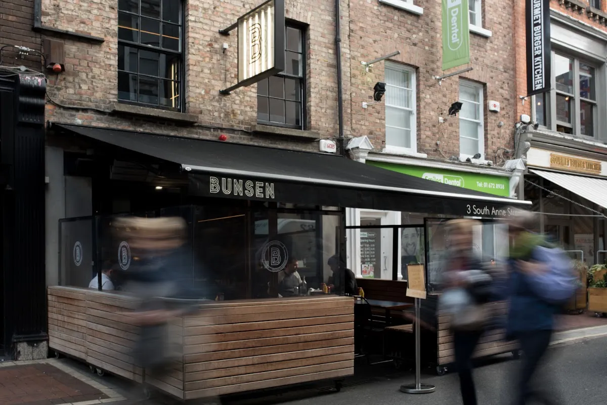 BookNoFees: Restaurant – Bunsen – Dublin – Bunsen, photo 1