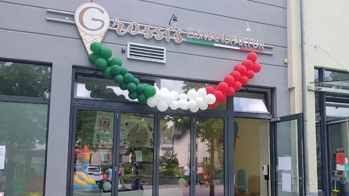 BookNoFees: Restaurant – Grossi's Eismanufaktur – Attendorn – Grossi's Ice Cream Factory, photo 1