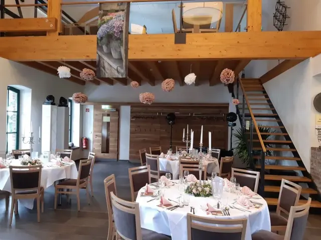 BookNoFees: Restaurant – Landgasthof Grewen-Mühle – Meschede-Calle – Grewen-Mühle Country Inn, photo 2