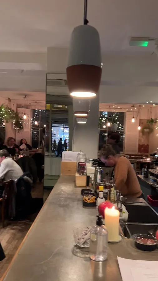 BookNoFees: Restaurant – Delamina East – London – Delamina East, photo 3