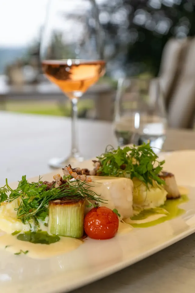 BookNoFees: Restaurant – Haus Delecke – Möhnesee-Delecke – Delecke House, photo 2