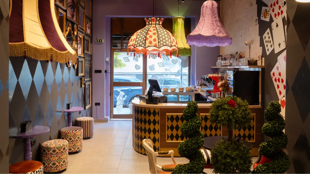 BookNoFees: Café – Fenisa – Belgrade – Fenisa, photo 1