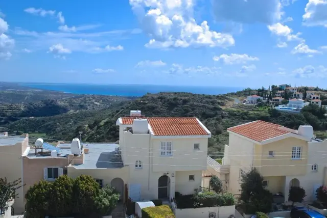 BookNoFees vacation rental in Pissouri – Entire apartment in Pissouri