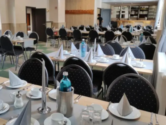 BookNoFees: Restaurant – Wirtshaus Syré – Balve-Garbeck – Syré Tavern, photo 2