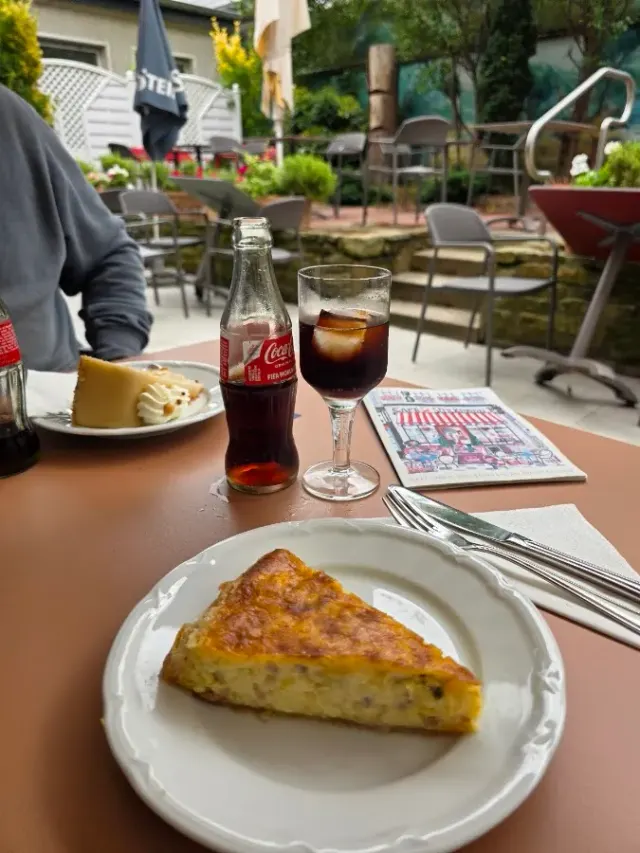 BookNoFees: Restaurant – Café Strickmann – Dortmund – Café Strickmann, photo 2