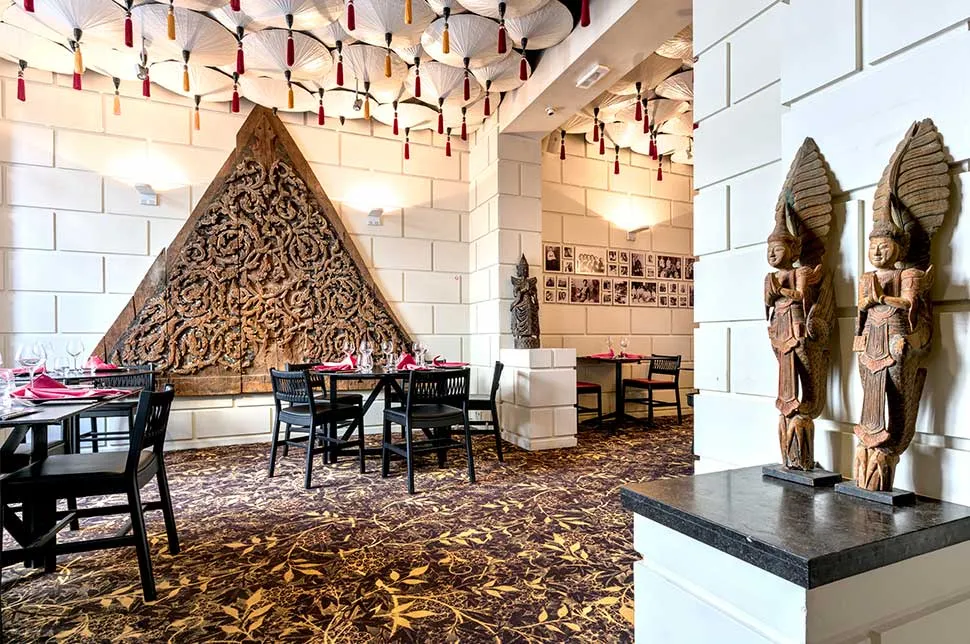 BookNoFees: Restaurant – Les Larmes du Tigre – Brussels – The Tiger's Tears, photo 1