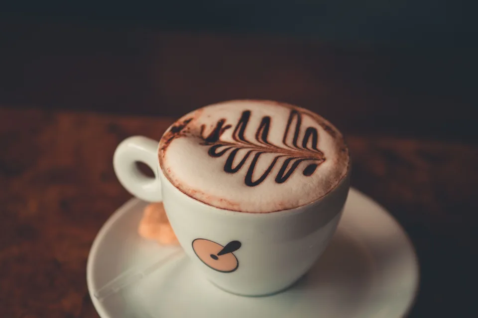 BookNoFees: Example photo: Cappuccino with a chocolate pattern