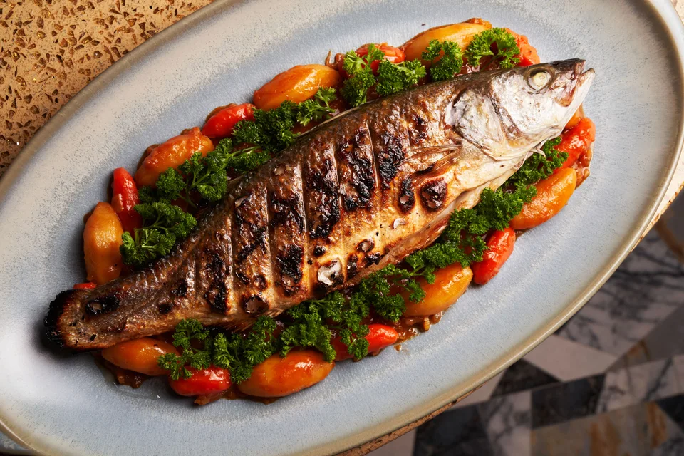 BookNoFees: Halimbawa ng larawan: Inihaw na isda