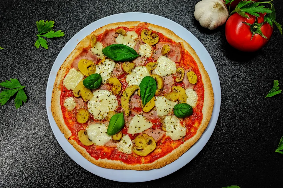 BookNoFees: Halimbawa ng larawan: Pizza